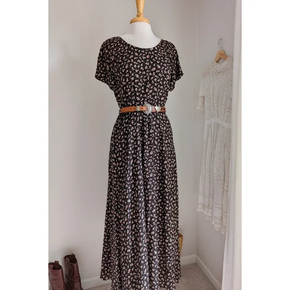 Vintage Black Floral Cinch Waist Flowy Maxi Length Dress - Picture 16 of 16
